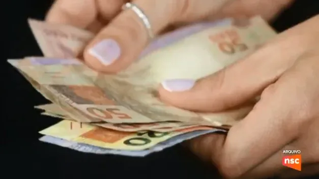 Paraguassu FM 87.9 — Reprodução/NSC TV A Associação Nacional dos Auditores Fiscais da Receita Federal do Brasil (Unafisco Nacional) divulgou nesta semana um estudo identificando o que considera ser os incentivos fiscais a setores da sociedade. 🔎São valores que deixam de ingressar nos cofres públicos, por conta de leis aprovadas, beneficiando setores específicos da economia, regiões ou contribuintes por [&hellip;]